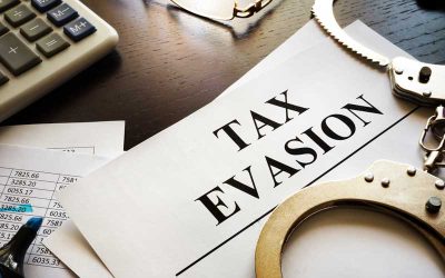 2 Ways the IRS Catches Tax Evaders